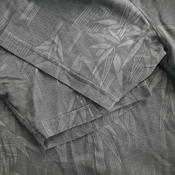 Jamaica Jaxx Authentic Island Style,100% Silk Grey Short Sleeve, Men's Size L - Picture 8 of 8